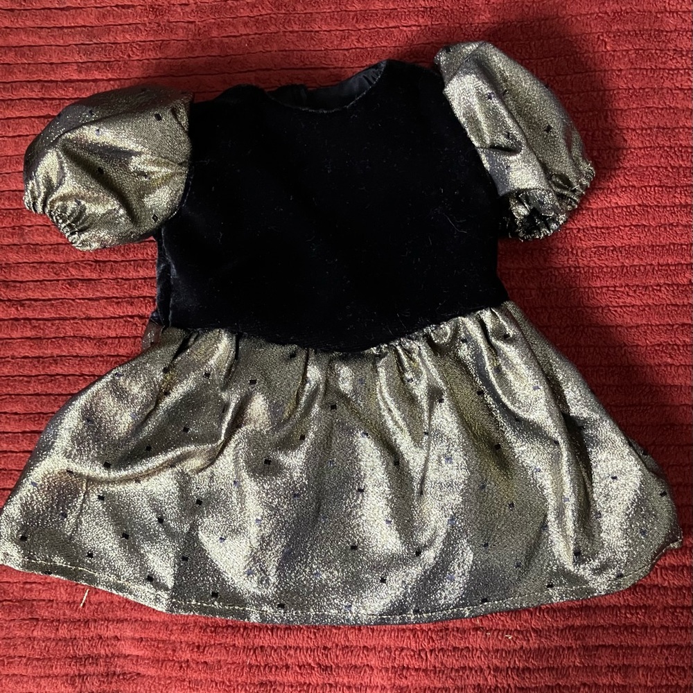 American Girl fit custom party dress. Quality workmanship  makes this dress pop.